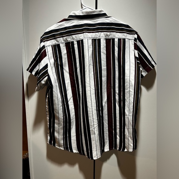 Striped men’s top - Picture 2 of 2